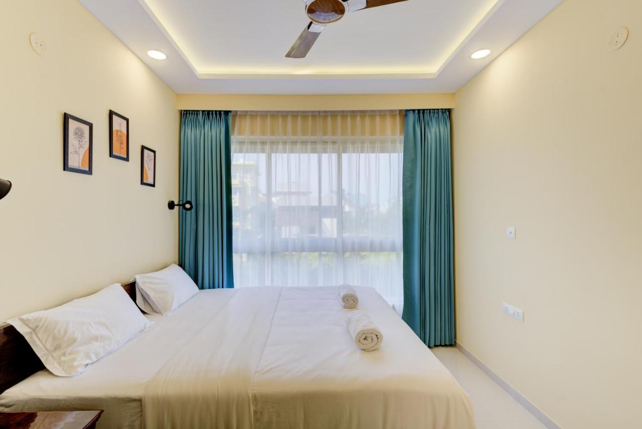 Luxe 2Bhk 10Min From Goi Airport With Pool Access Apartment Dabolim Bagian luar foto