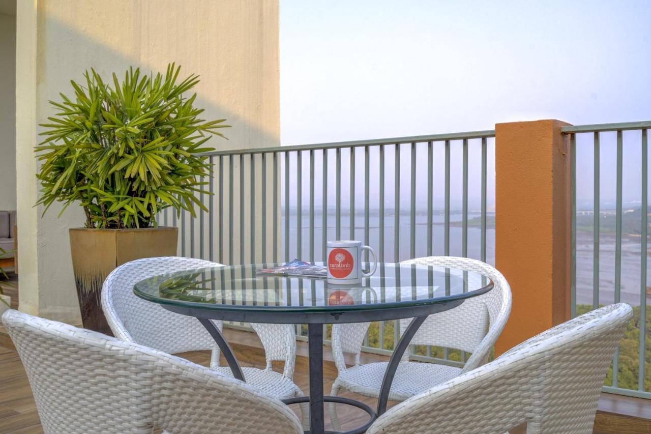 Luxe 2Bhk 10Min From Goi Airport With Pool Access Apartment Dabolim Bagian luar foto