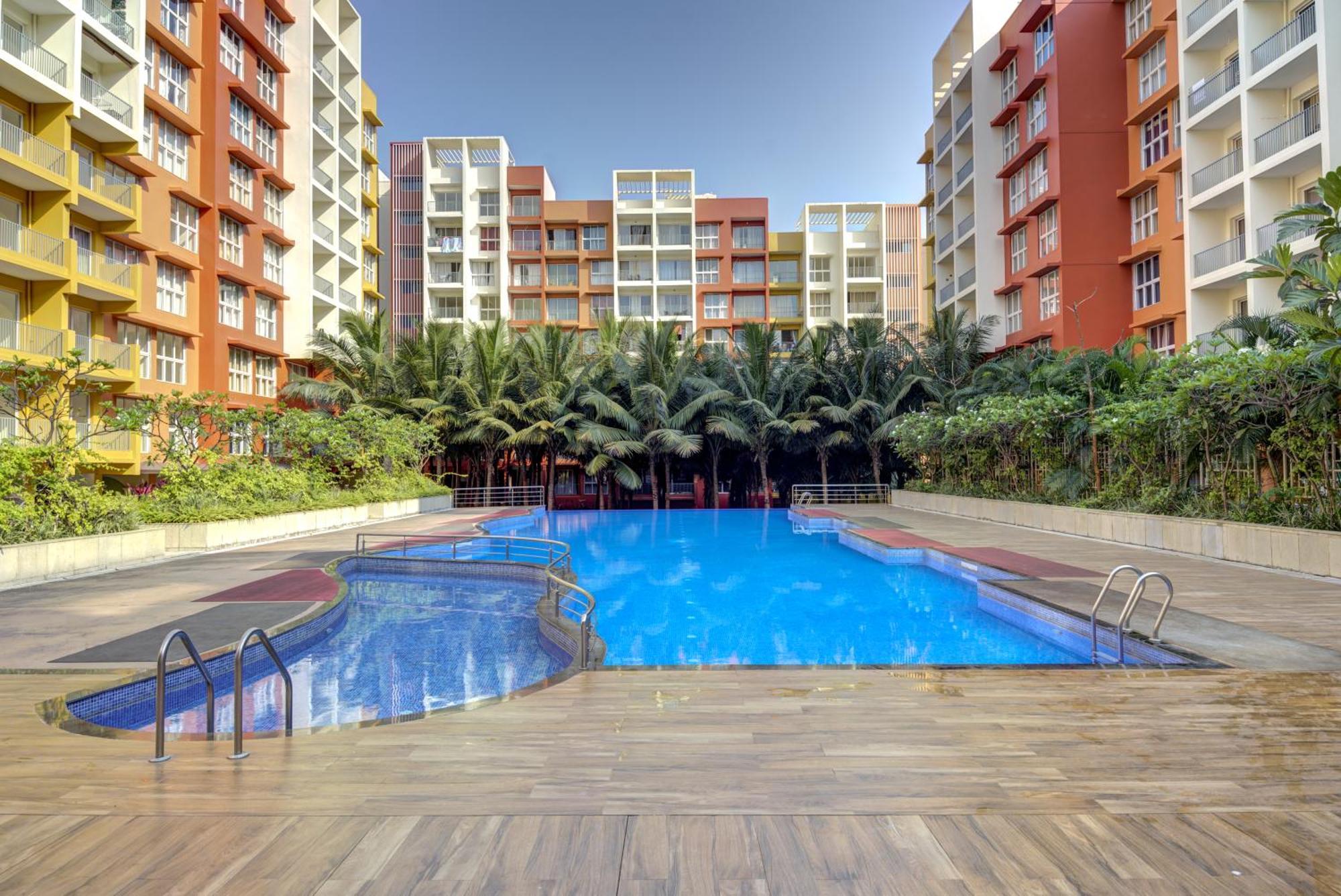 Luxe 2Bhk 10Min From Goi Airport With Pool Access Apartment Dabolim Bagian luar foto