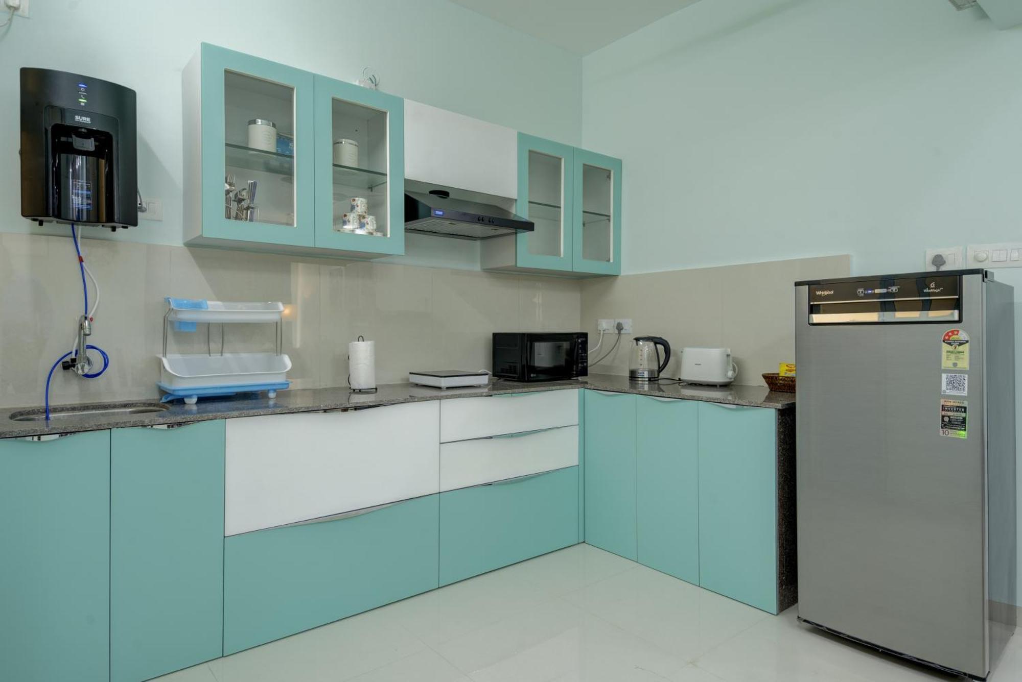 Luxe 2Bhk 10Min From Goi Airport With Pool Access Apartment Dabolim Bagian luar foto